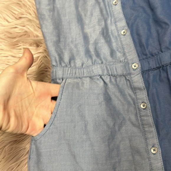 Levi’s Girls Light Weight Dress - Picture 4 of 6